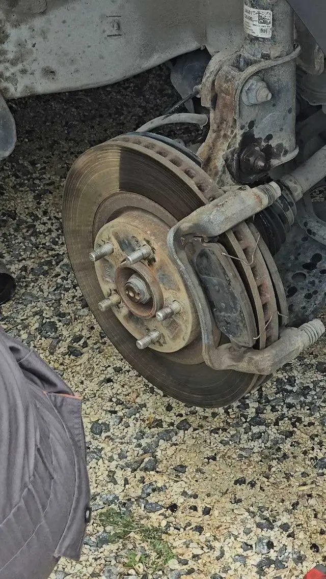 Mobile mechanic - Photo 2