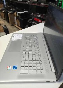 HP 17-cn0008ca i5-1135G7 16Go DDR4 SSD 256Go NVMe 17,3'' HDMI - Photo 2