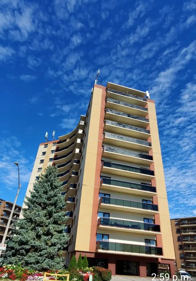 2 Bedroom