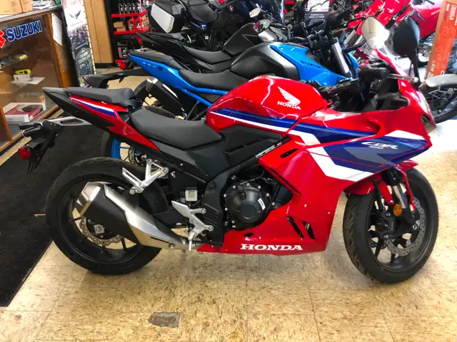 New 2025 CBR500RAS