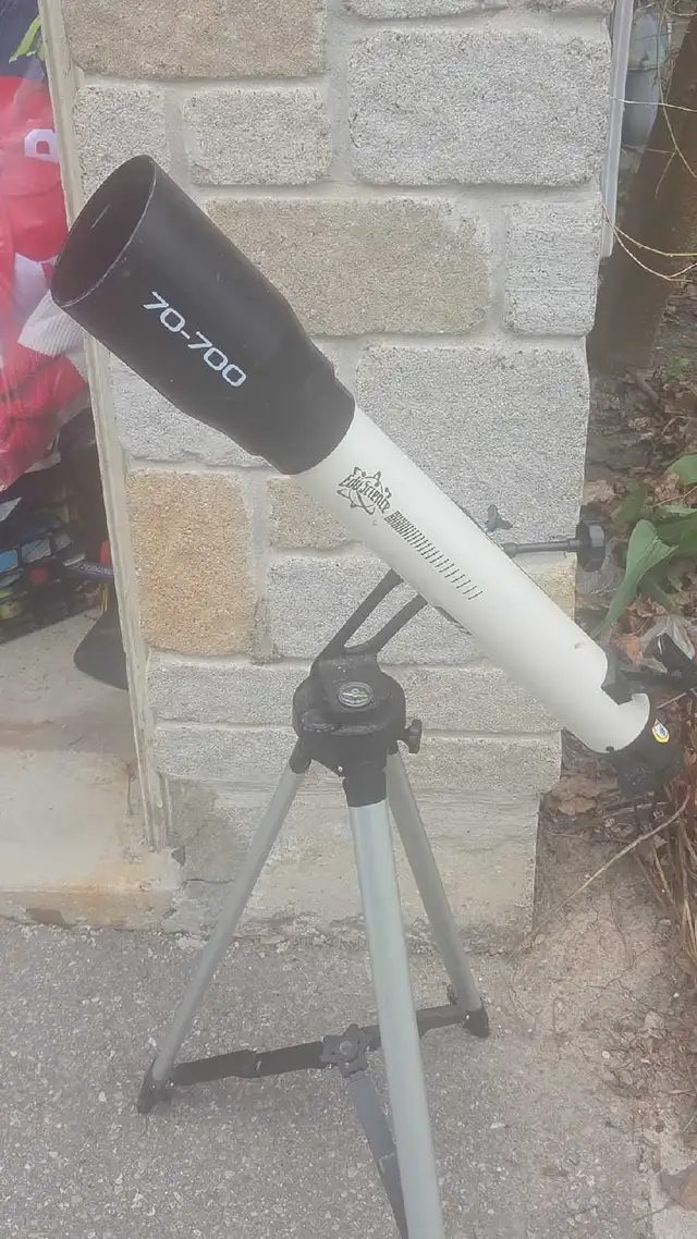 70-700 Telescope with Tripod – Great Beginner TeleScope