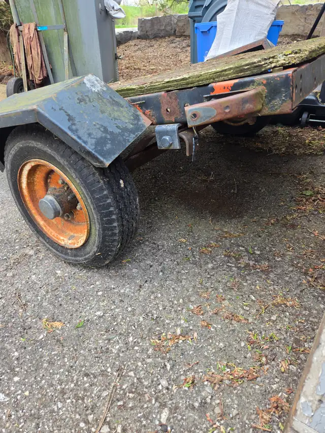 free trailor.