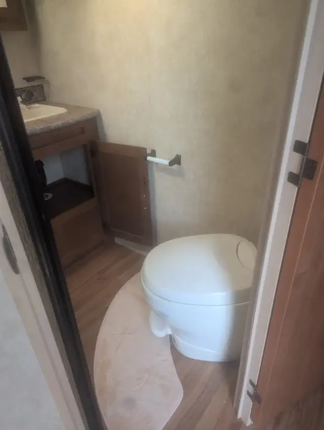 36' travel trailer Salem by Forest River couples retreat, - Photo 2
