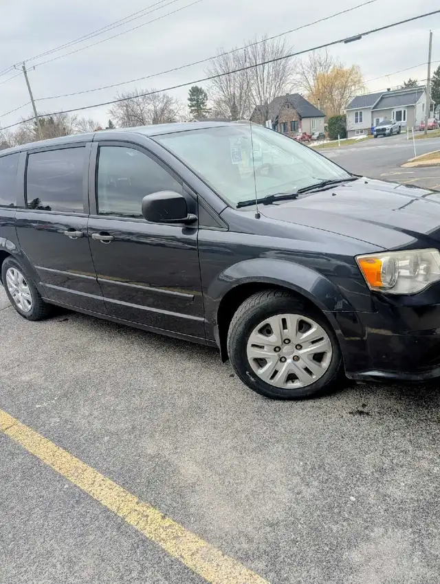 Grand Caravan Dodge - Photo 3