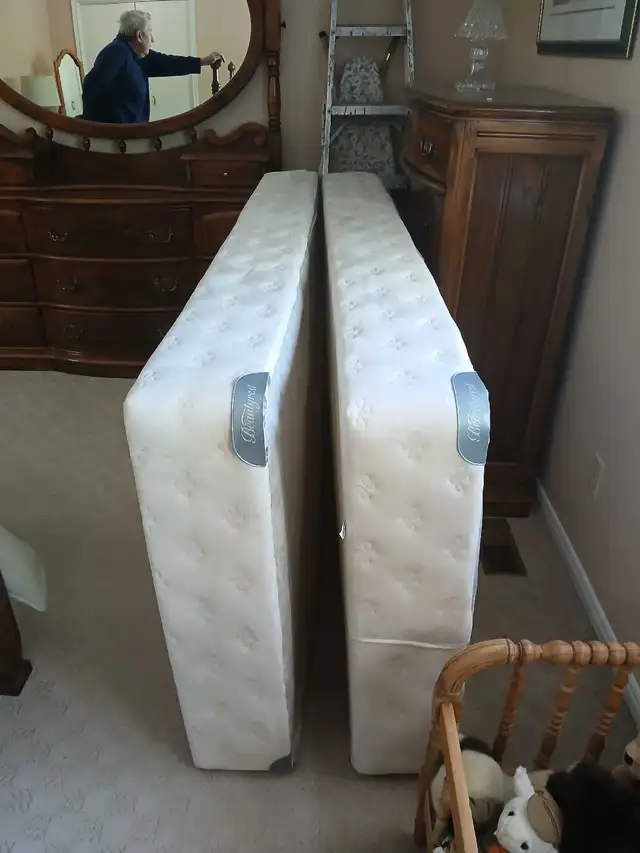 Beautyrest King Box spring set