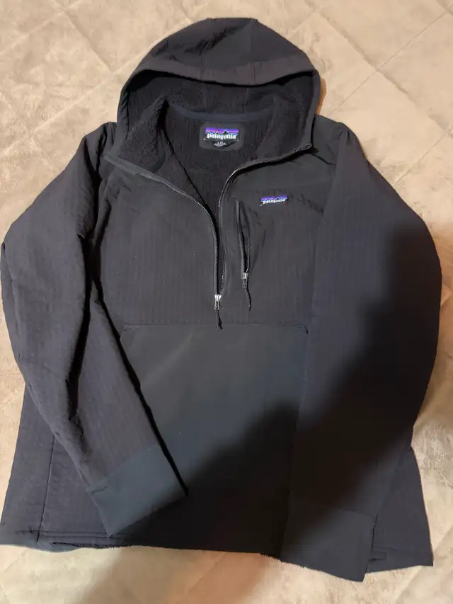 Mens (L) black Patagonia R2 TechFace Pullover Hoody very warm. - Photo 7