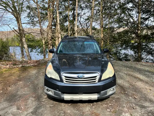 Subaru Outback 2011 - Photo 3