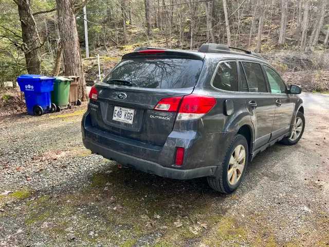 Subaru Outback 2011 - Photo 6