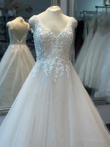 NEW Tulle Wedding Gown