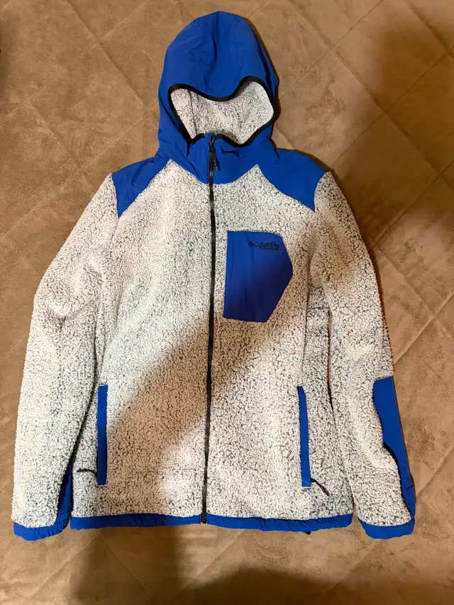 Mens (L) Columbia Titanium Arctic Sherpa Hoodie (New)