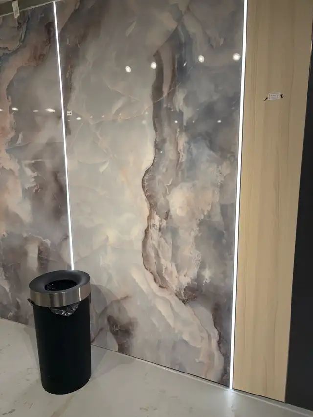 Quartz Countertop - Photo 8