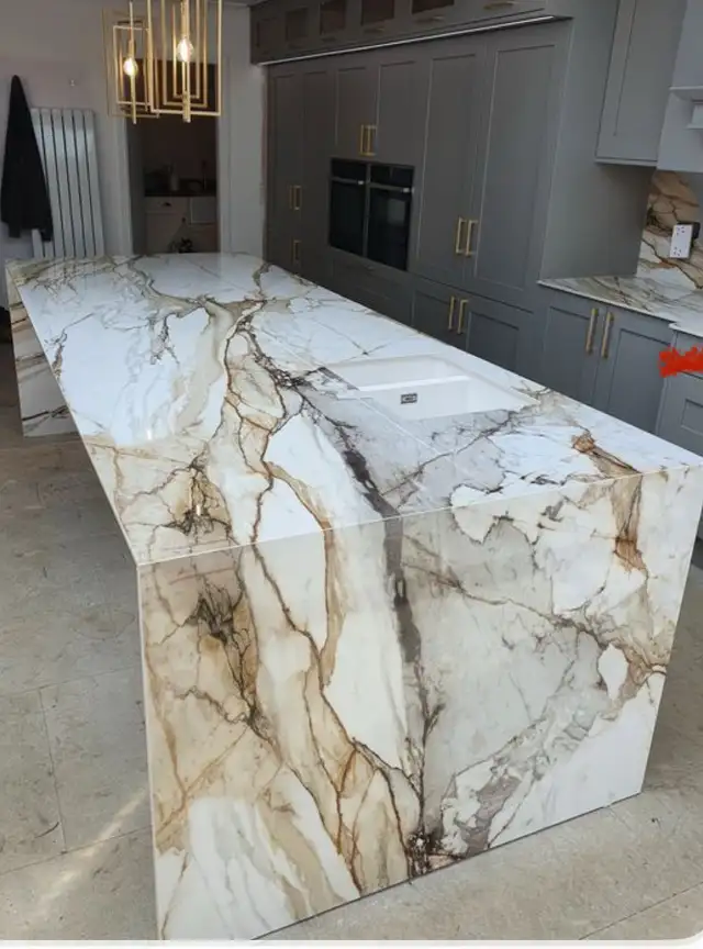 Quartz Countertop - Photo 10