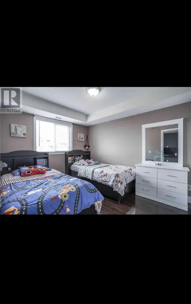 Room For Rent - Photo 2