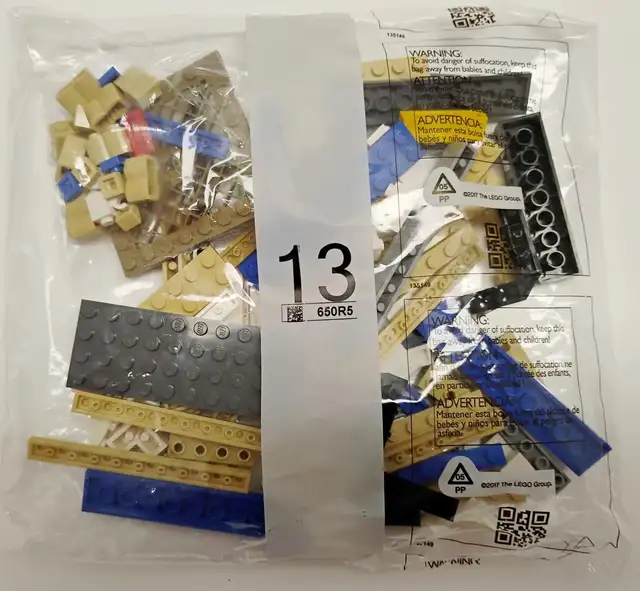 Sealed Bag #13 650R5 from Lego 43020 Fifa World Cup Trophy