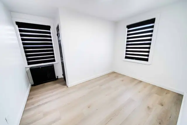 2 Bedroom Upper Apartment - Photo 10