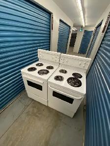 SLIGHTLY USED ELECTRIC STOVES - Photo 9