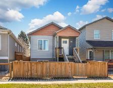 Well-Maintained 3bdrm Bi-Level w/ Bright Open Concept Layout!