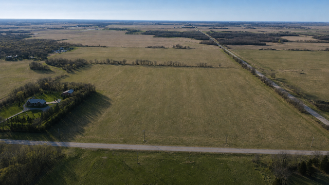 35acre corner lot! Perfect for dream home or farmland investment - Photo 2