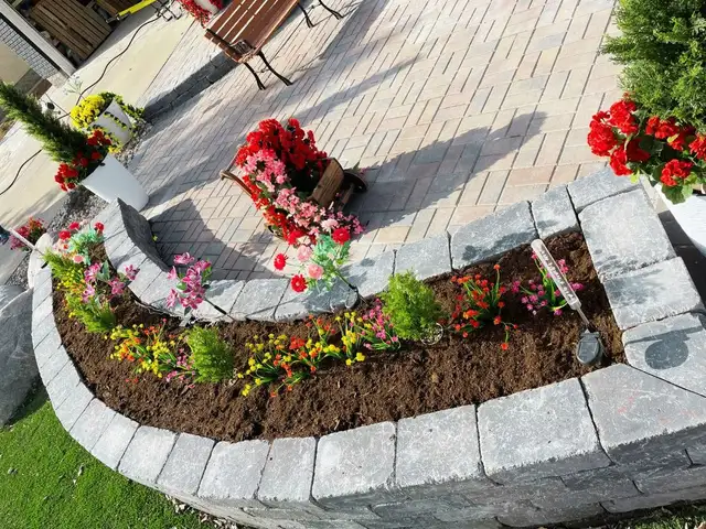 PREMIUM LANDSCAPING SERVICES - Photo 11