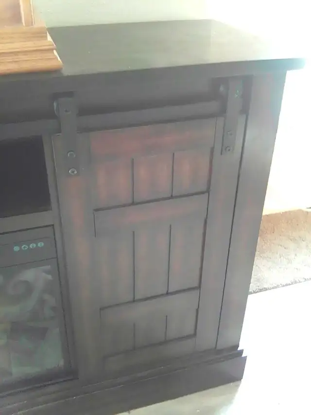 60 inch Electric Fireplace TV Stand like new - Photo 4