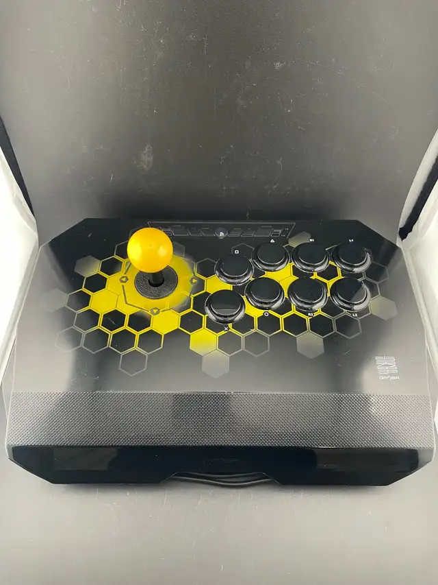 QANBA DRONE ARCADE JOYSTICK (PC/PS3/PS4)
