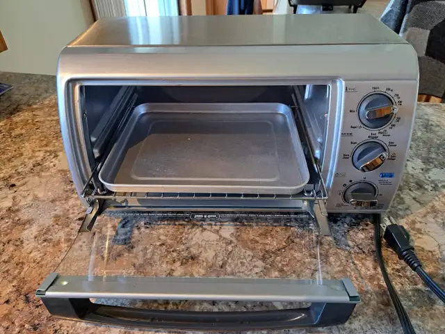 Four grille-pain Black & Decker