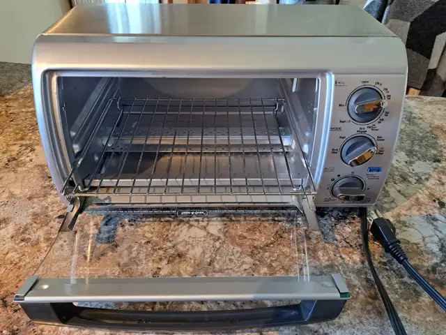 Four grille-pain Black & Decker - Photo 3
