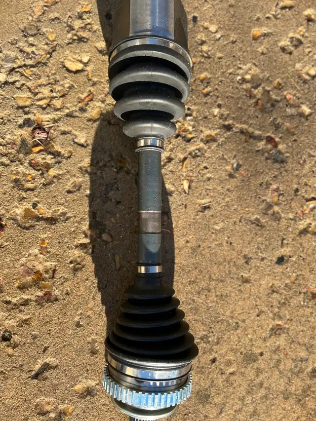 NEW IN THE BOX GSP NCV12507 CV AXLE ASSEMBLYAS PICTURED - - Photo 4