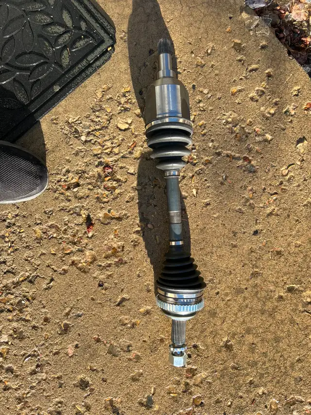 NEW IN THE BOX GSP NCV12507 CV AXLE ASSEMBLYAS PICTURED - - Photo 8