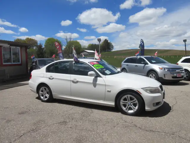 2011 BMW 3 Series 328 XI - Photo 5