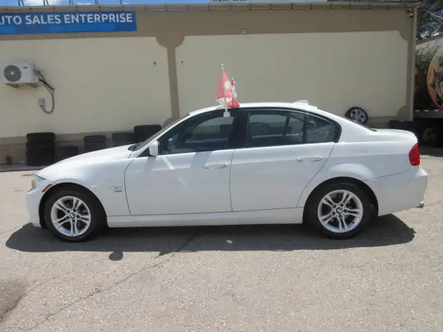 2011 BMW 3 Series 328 XI - Photo 9