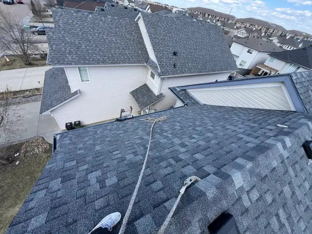 Roofing Shingler & Labor wabted $ - Photo 2