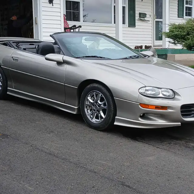 2002 Camaro Convertible - Photo 4
