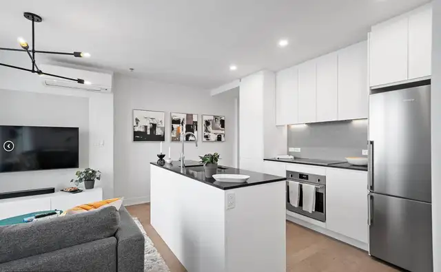 DOWNTOWN MTL FURNISHED EXECUTIVE CONDO, POOL, GYM - Photo 2