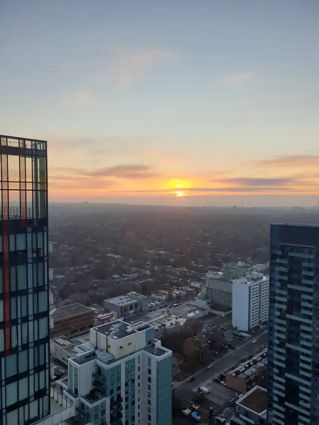 Yonge Eglinton 1 den condo - Photo 10
