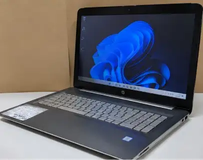 HP Envy Z086 17,3 po – i7-5500U • 16Go RAM • Double stockage • - Photo 2