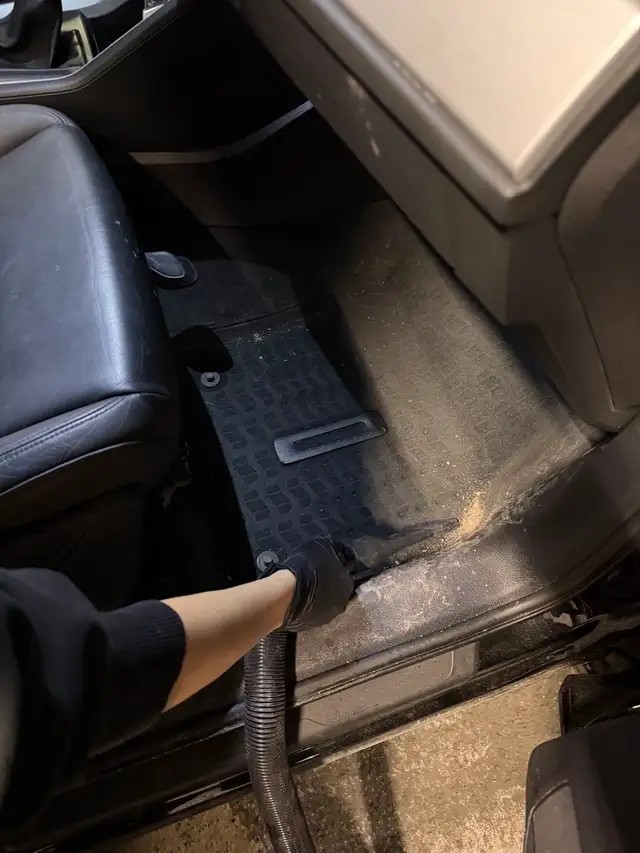MOBILE Car Interior Cleaning | We Come To You! | Whimsy Co - Photo 6