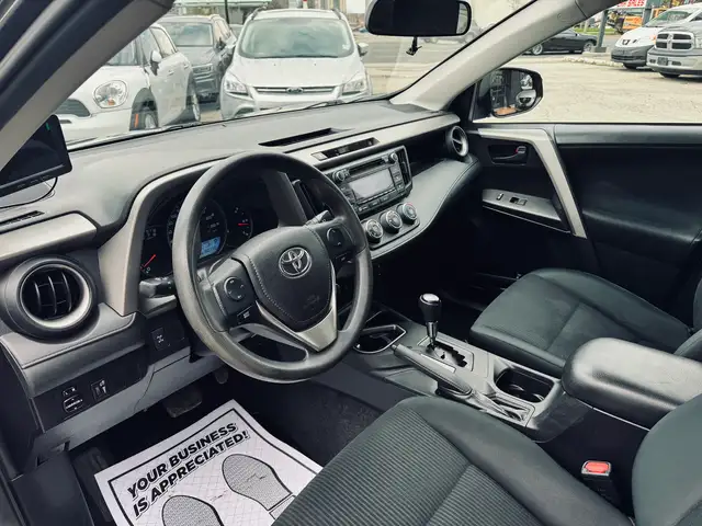 2016 Toyota RAV4 LE AWD - Photo 6