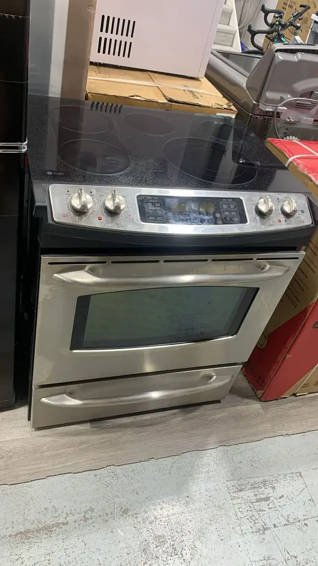 Cheap price Sale | Stove GE 30'  Slide In Stainless Steel Used.