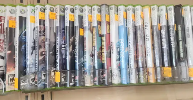 Xbox 360 Games: Assassin's Creed, Borderlands, Far Cry, Skyrim - Photo 2