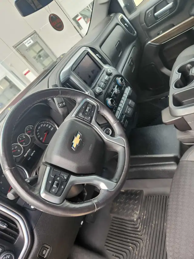 2022 Chevy Silverado Duramax Diesel 3500 HD - Photo 6