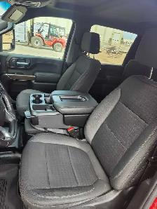 2022 Chevy Silverado Duramax Diesel 3500 HD - Photo 7