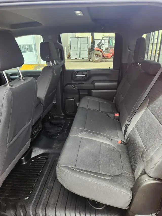 2022 Chevy Silverado Duramax Diesel 3500 HD - Photo 8