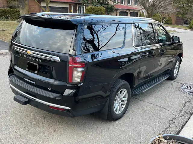 2023 Chevrolet Suburban LT (Luxury Package) - Photo 6