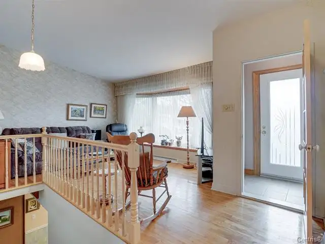 Maison a louer, Fabreville Laval QC. - Photo 2