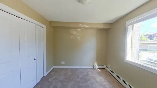 3 Bedroom / 2 Bath Main Floor Condo with 2 Parking Stalls - Photo 6
