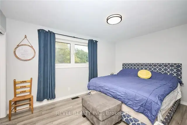 Shared student accommodation available in Niagara Falls - Photo 2