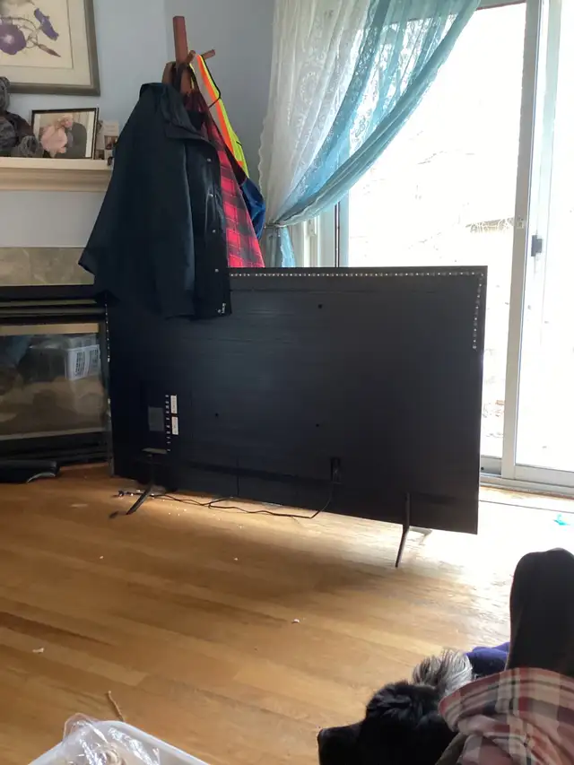 TV flat screen