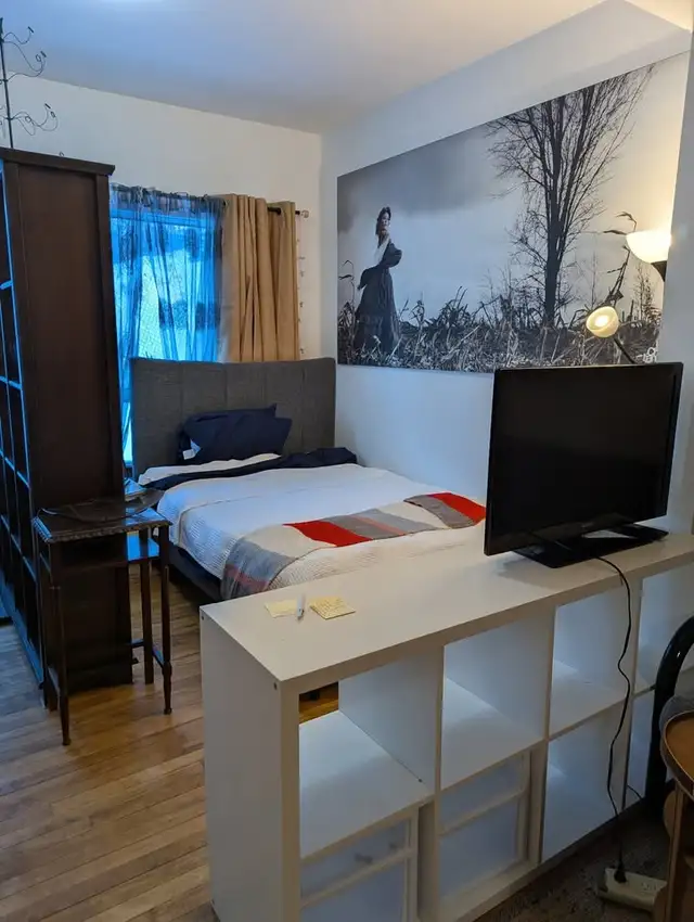 STUDIO 2 1/2 disponible mi/fin aout tout inclus et meublé - Photo 2