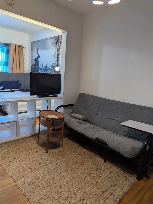 STUDIO 2 1/2 disponible mi/fin aout tout inclus et meublé - Photo 4
